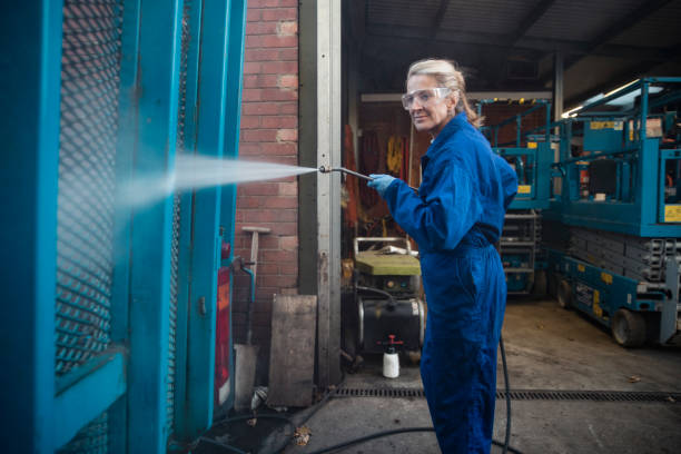 Best Garage Pressure Washing  in Redwood, OR